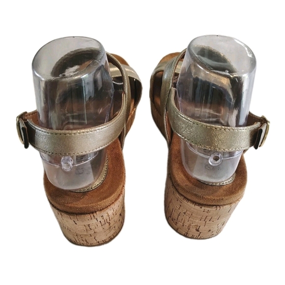 Womens Cork Wedge Comfort Sandals Size 9.5 Gold Metallic Slingback Platform - Picture 5 of 11